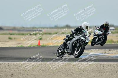 media/Apr-18-2025-TrackDaz (Fri) [[45f5874c44]]/C Group/Session 1 (Turn 7)/